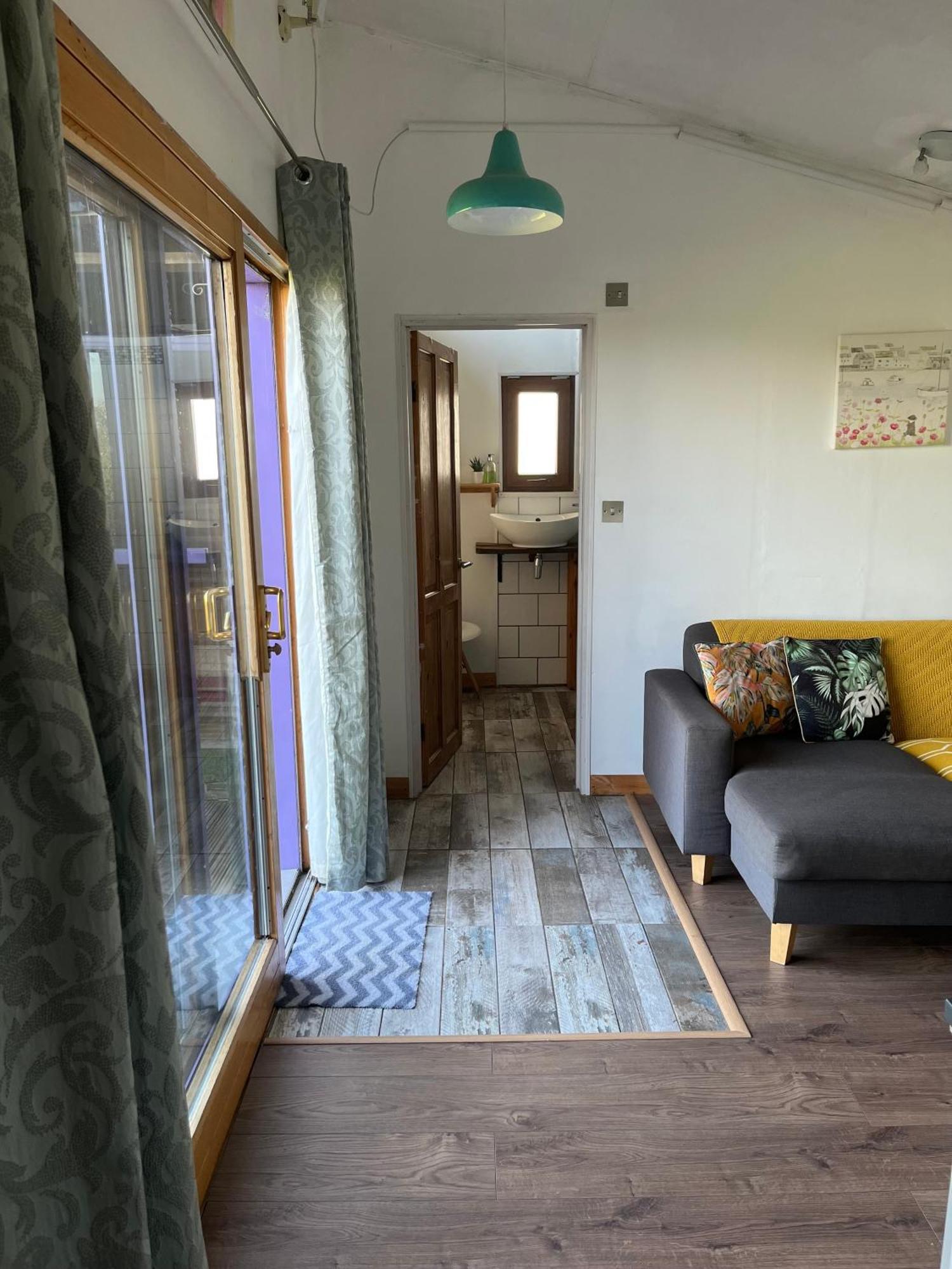 Tamarisk Cabin Бюд Екстериор снимка
