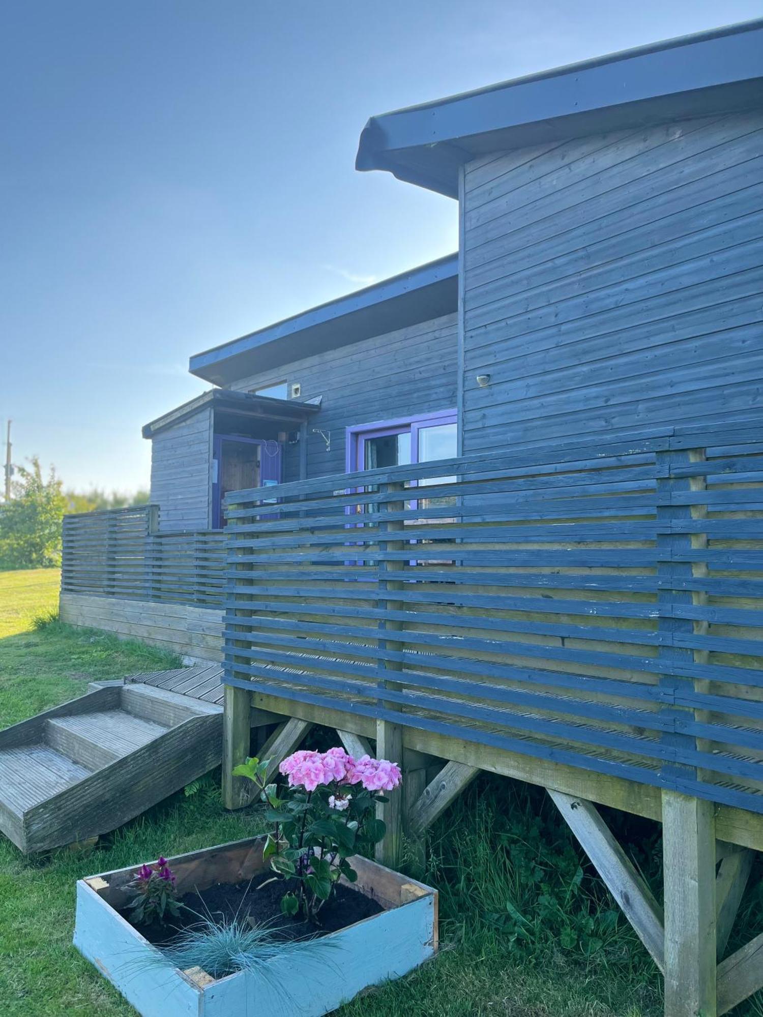Tamarisk Cabin Бюд Екстериор снимка