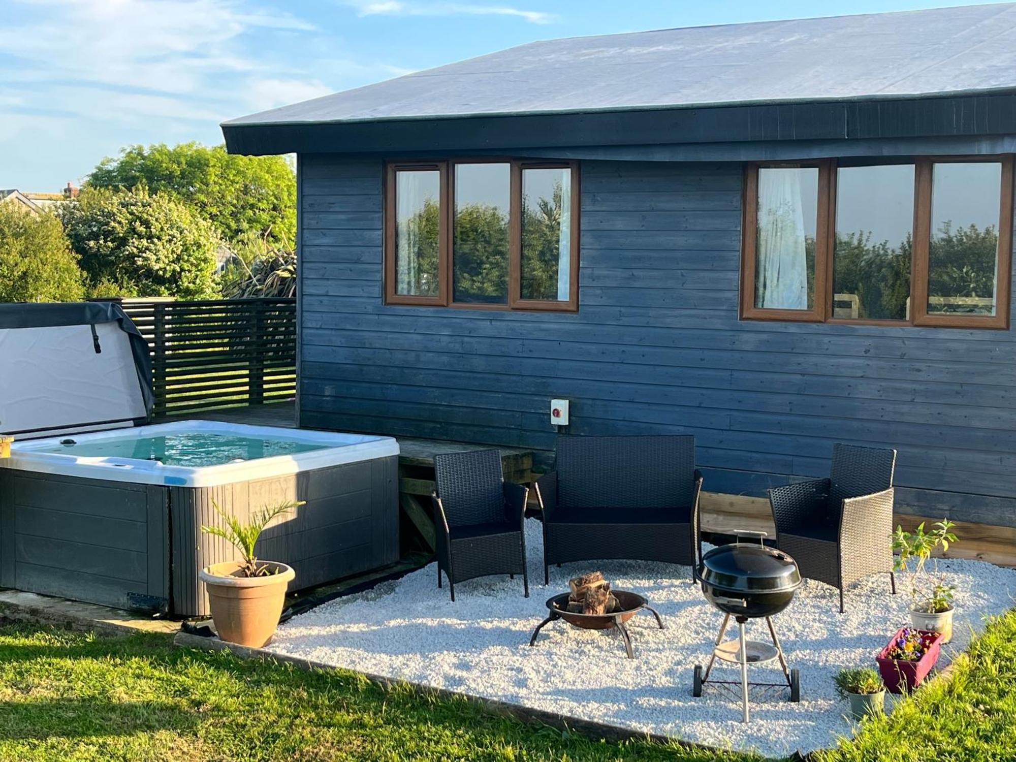 Tamarisk Cabin Бюд Екстериор снимка