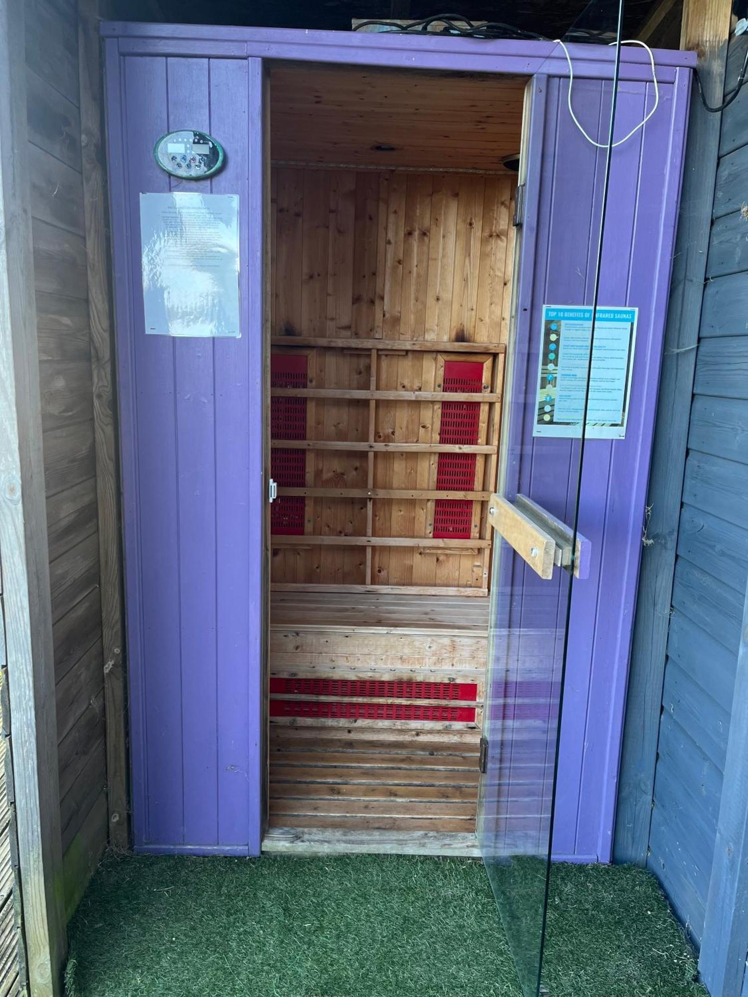 Tamarisk Cabin Бюд Екстериор снимка